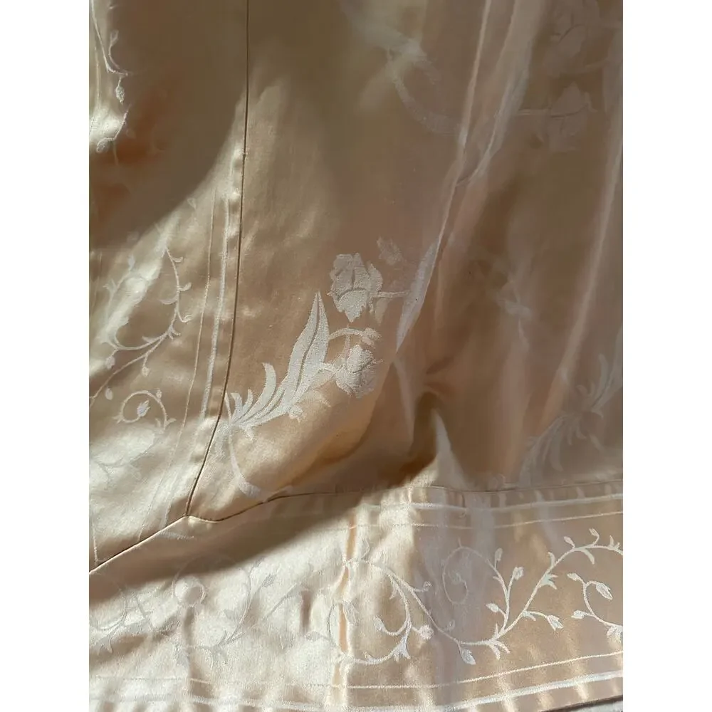 Tablecloth Jacquard 114x60” gold floral damask luxury